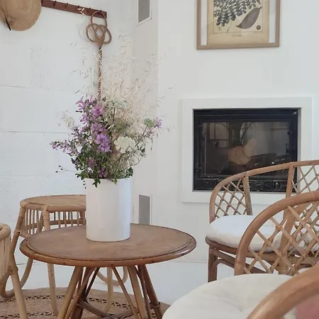 بيت ضيافة Maison Charmeilles - Montagne Saint Emilion 3*