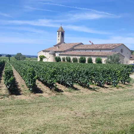 Maison Charmeilles - Montagne Saint Emilion بيت ضيافة