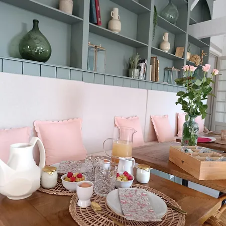 بيت ضيافة Maison Charmeilles - Montagne Saint Emilion 3*